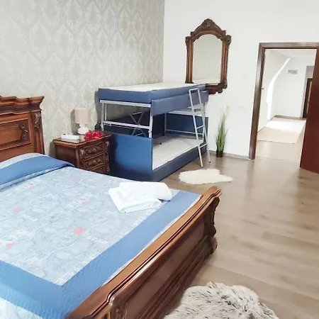 Casa Mimi Apartment *
